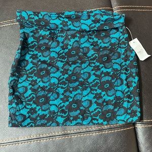 Floral black/blue skirt